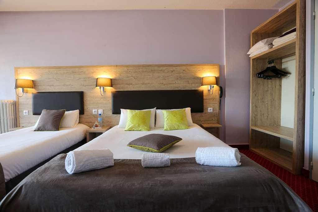 Brit Hotel Bleu Nuit Saintes Rum bild